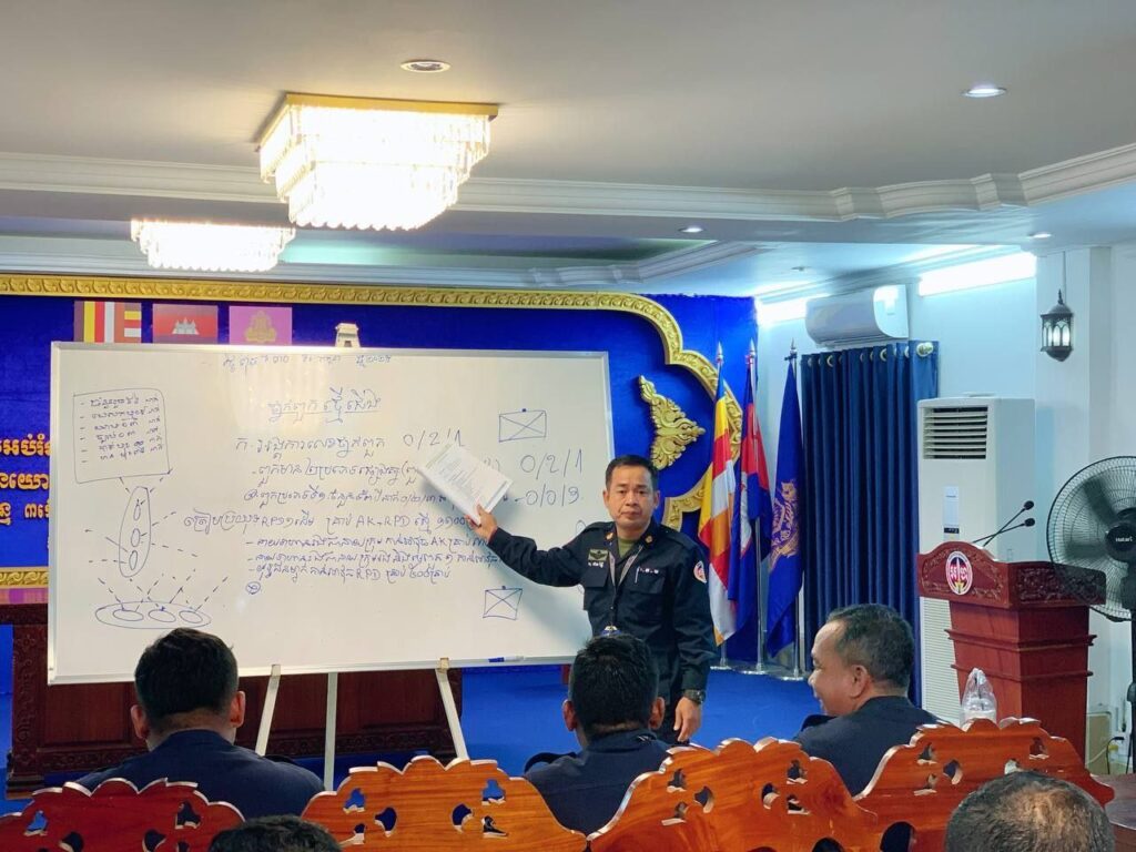 វគ្គហ្វឹកហ្វឺនដល់នាយទាហាន នាយទាហានរង នៃកងរាជអាវុធហត្ថកំពង់ស្ពឺ